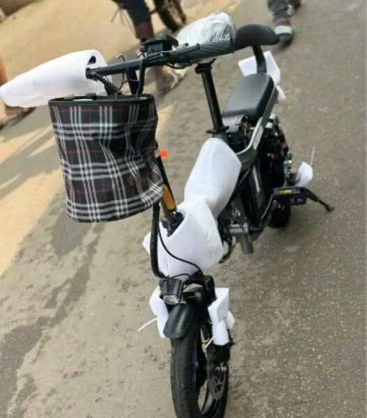 Vélo électrique pliable urbain