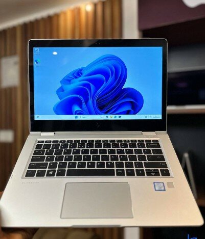 Hp elite book 1O3O G2