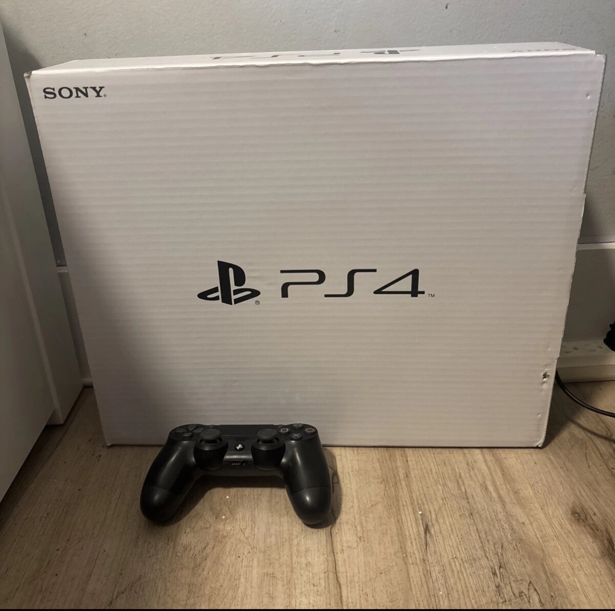 PS4 slim