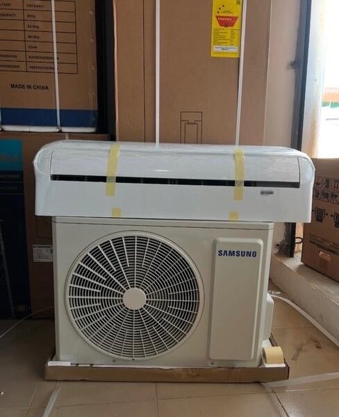 SAMSUNG AIR CONDITION 1.5 HP