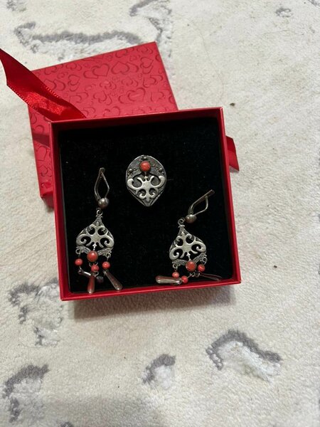 Серебряный набор