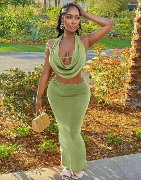 Ensemble jupe et haut vert