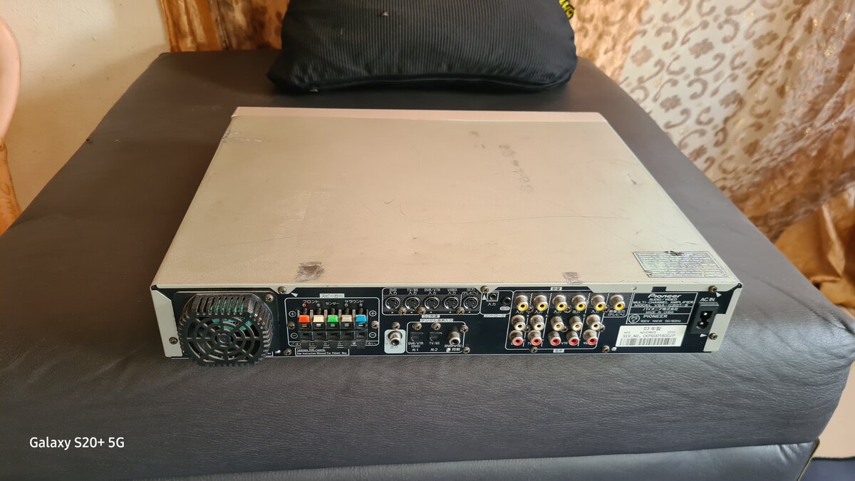 Pioneer Vsa-C301 slim amplifier