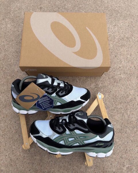 Chaussures de running ASICS