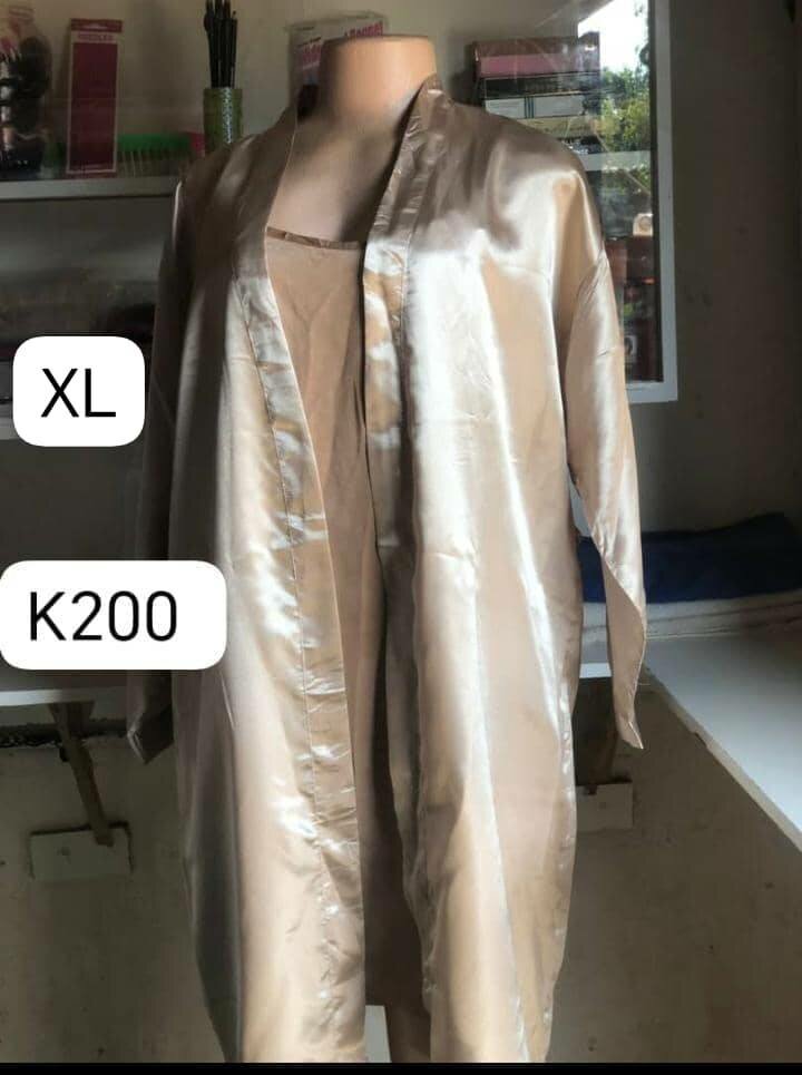 Bridesmaid Satin Robe – Available Now! ✨💍