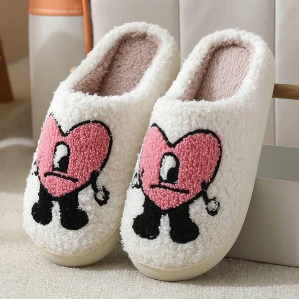Chaussons en peluche dessins