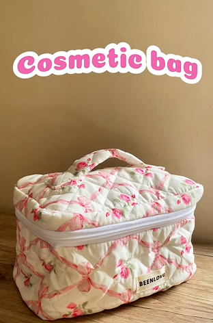 Cosmetic bag 