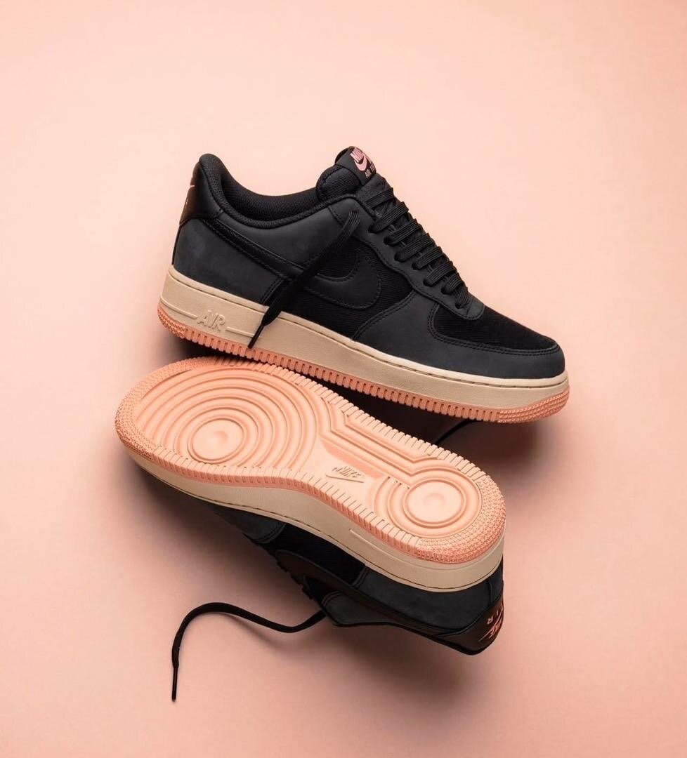 NIKE AIRFORCE CLASSIC