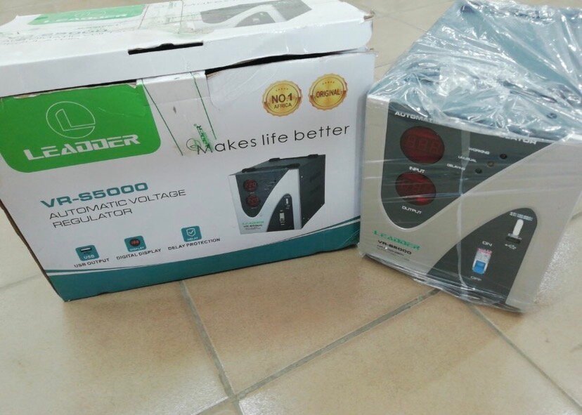 Régulateur de Tension Automatique