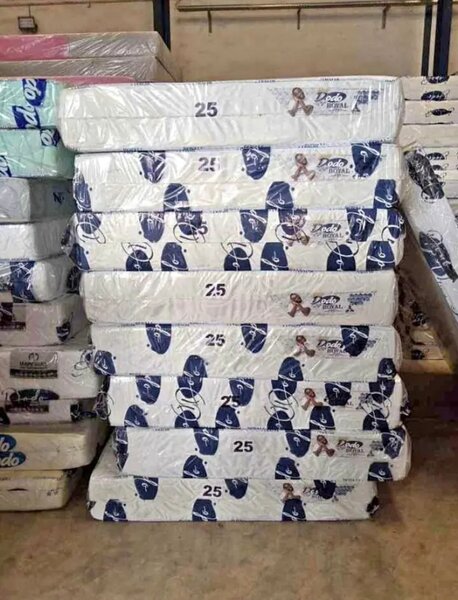 Matelas en mousse résistant