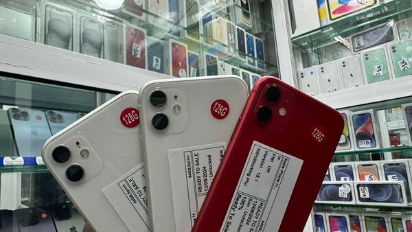 iPhone 11 Simple 128G Quasi Neuf