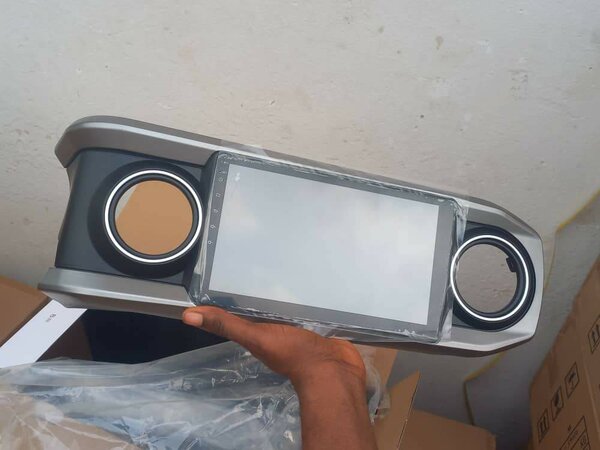 Toyota tacoma Android 2016