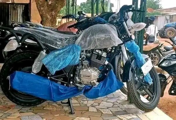 Moto Classique 150cc