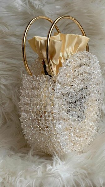 Sac à main perles cristal élégant