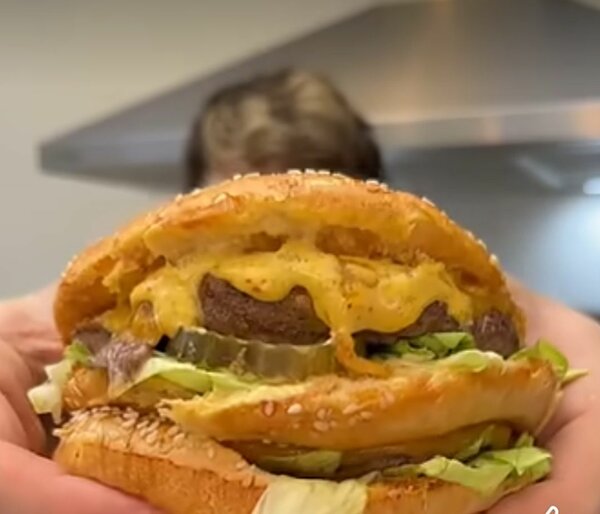 cheeseburger