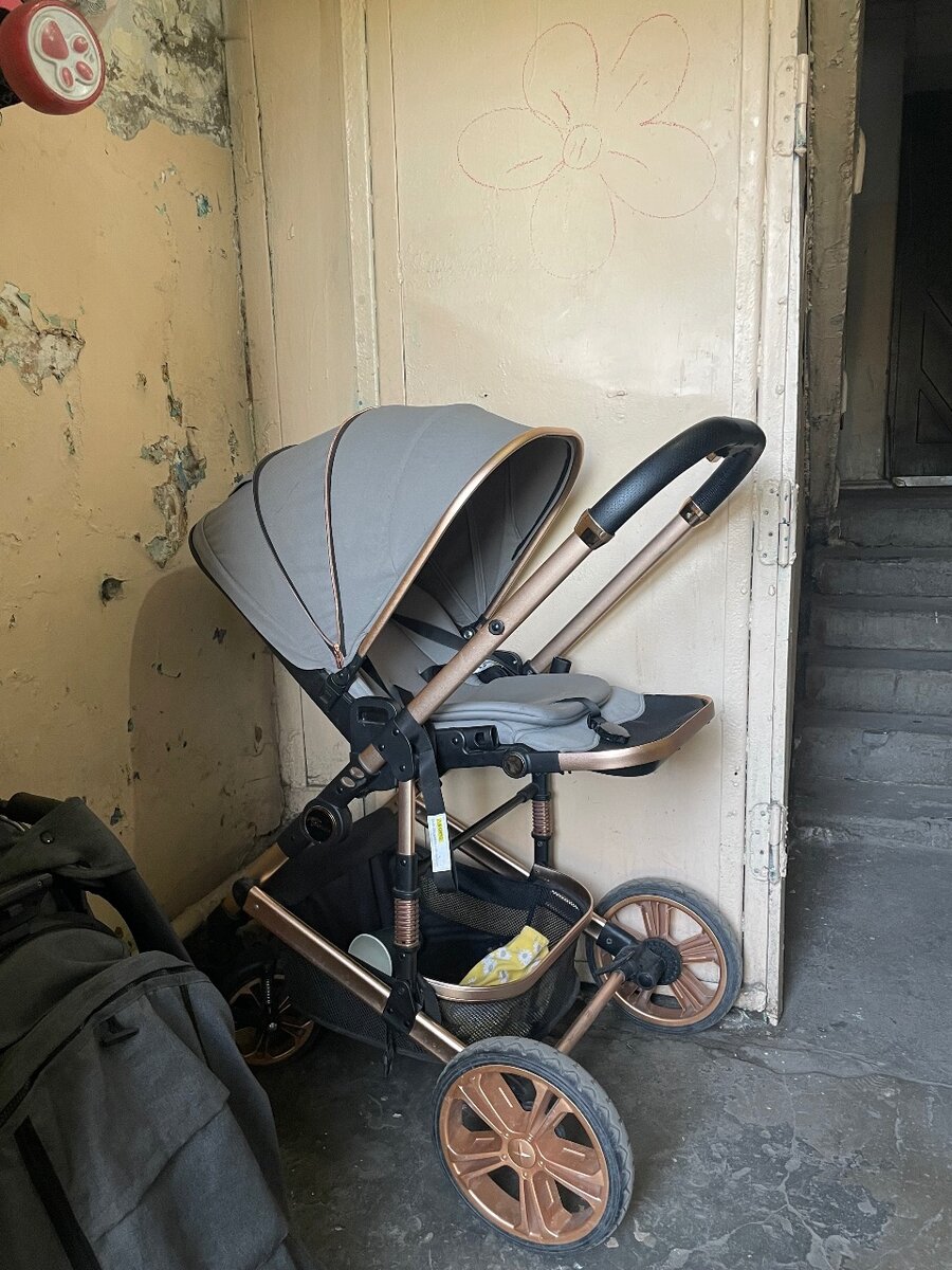 Детская коляска