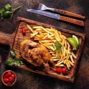 Demi Poulet  avec frites