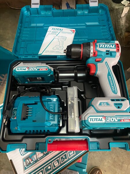 Cordless drill 20V
