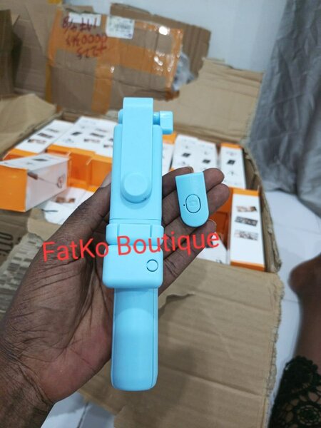 Trépied 3 en 1 de 70 cm.