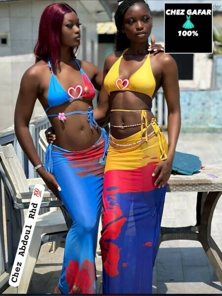 Ensemble bikini coloré femme