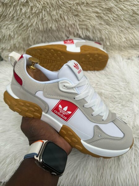 Baskets Adidas modernes
