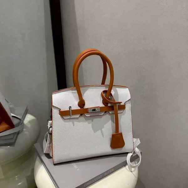 Sac à main élégant en cuir