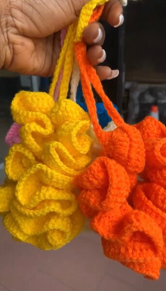 Élastiques à cheveux tricotés