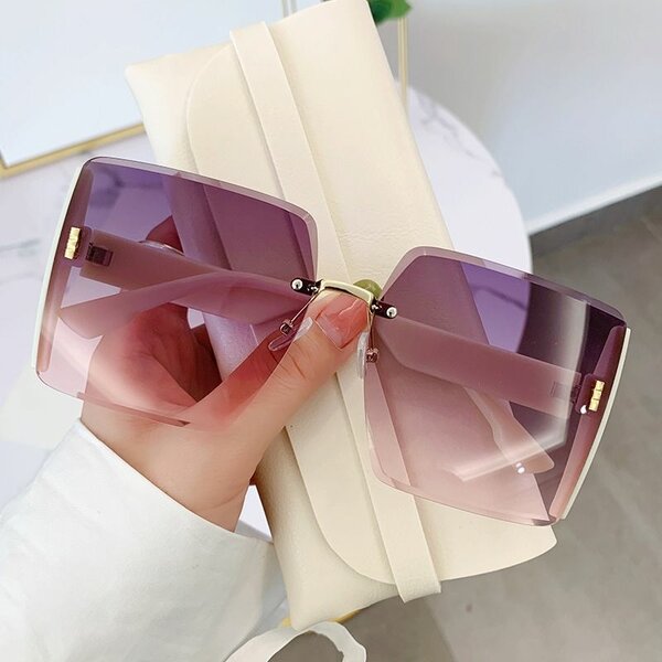 Lunettes de soleil carrées hau