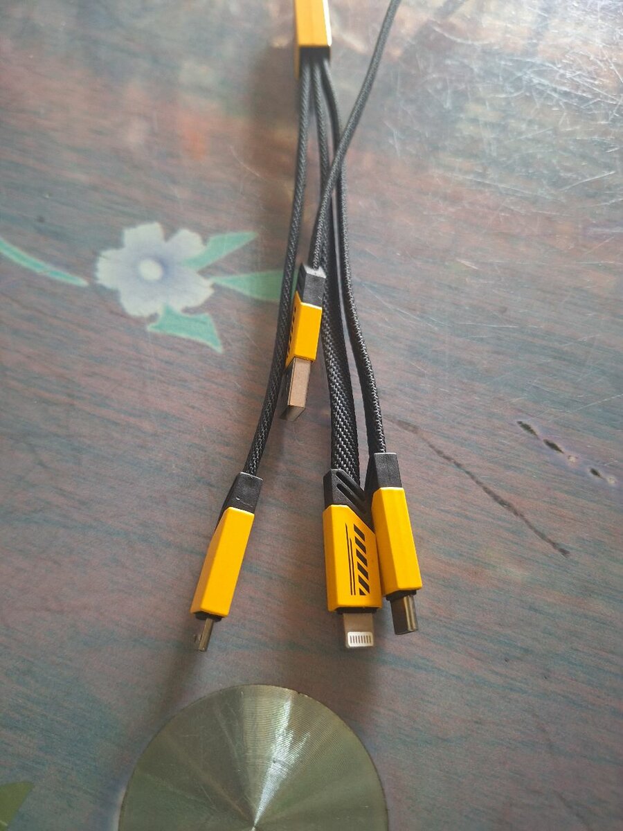 Câble 3-en-1 Multi-USB Rapide