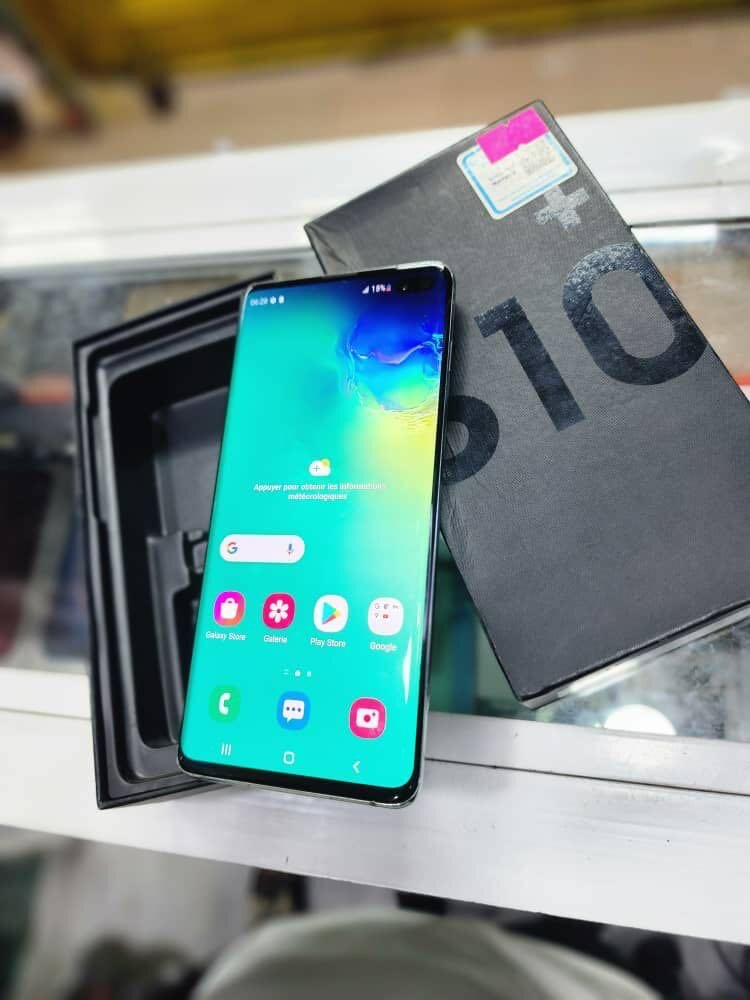 Samsung S10 - Smartphone