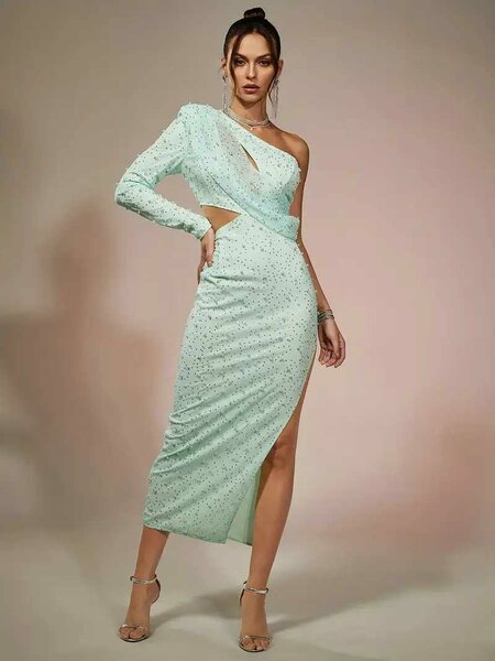 Elegant One-Shoulder Dress