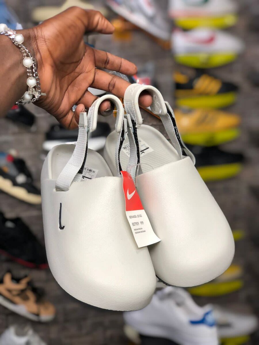 Nike original slides