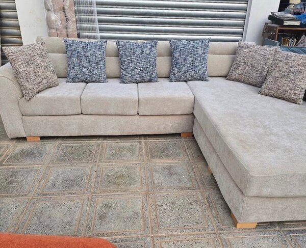 Canapé d'angle spacieux