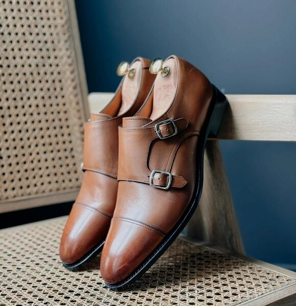 Chaussures à boucle élégantes