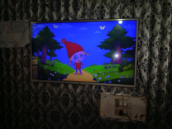 LG 32 inch simple led