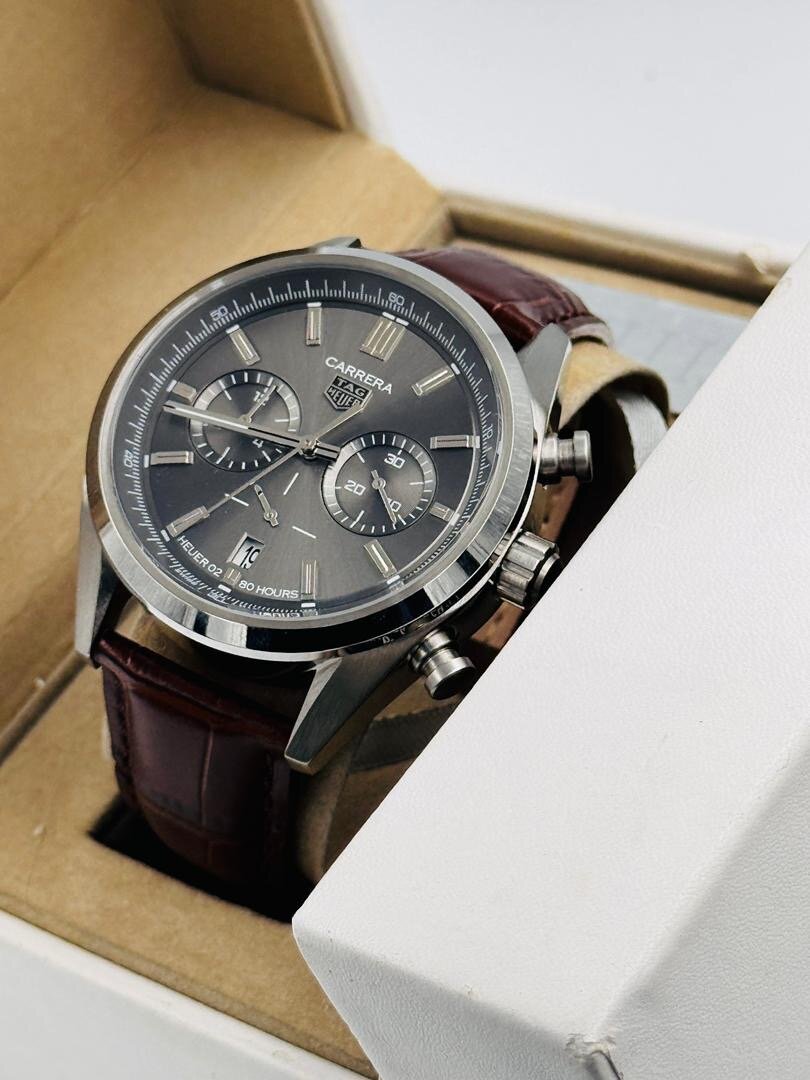 Montre cartier originale