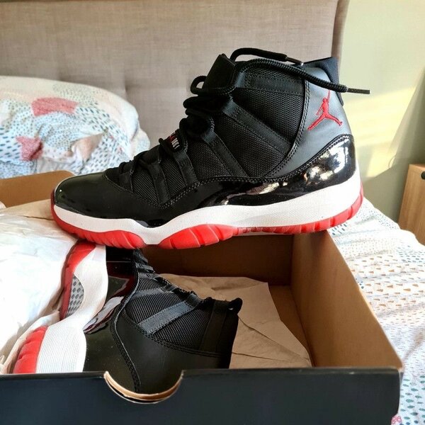 Air Jordan 11
