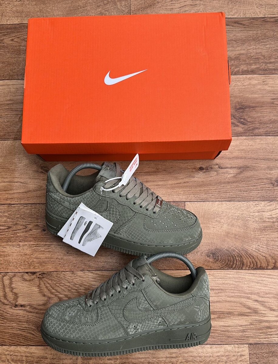 Chaussures Nike Air Force 1 en vert