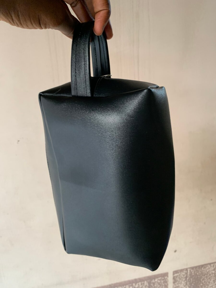 Sandales élégants et sac