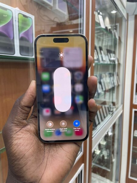 14 pro 128Go  Message écran