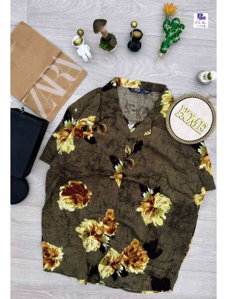 Chemise à fleurs tropicales