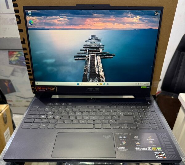 PC portable gaming ASUS