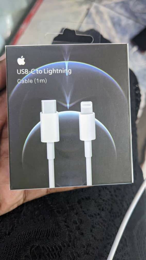 Iphone cable