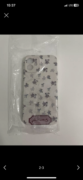 Чехол на iPhone 12