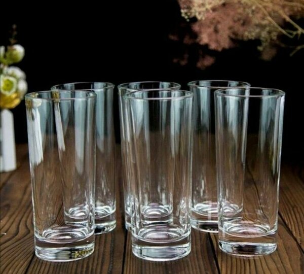 Verres à eau en verre élégants