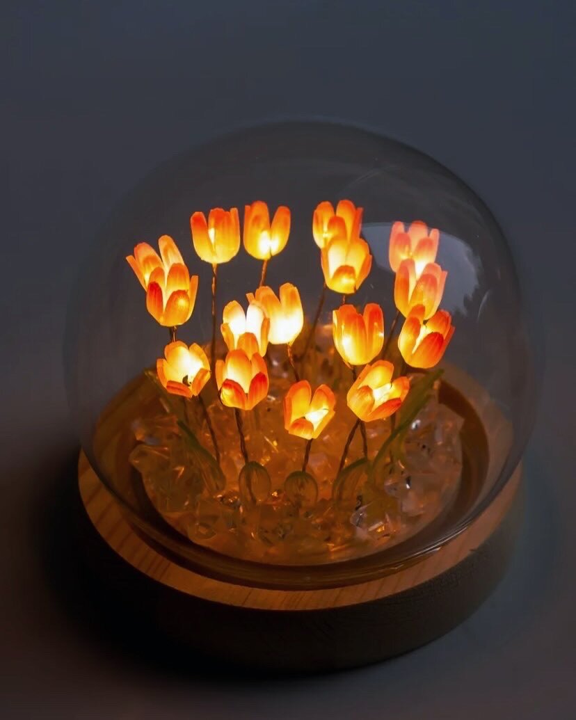 Ночник: Цветы в куполе