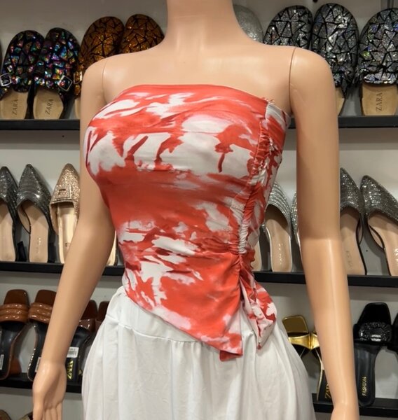 Top court à la mode pour femmes