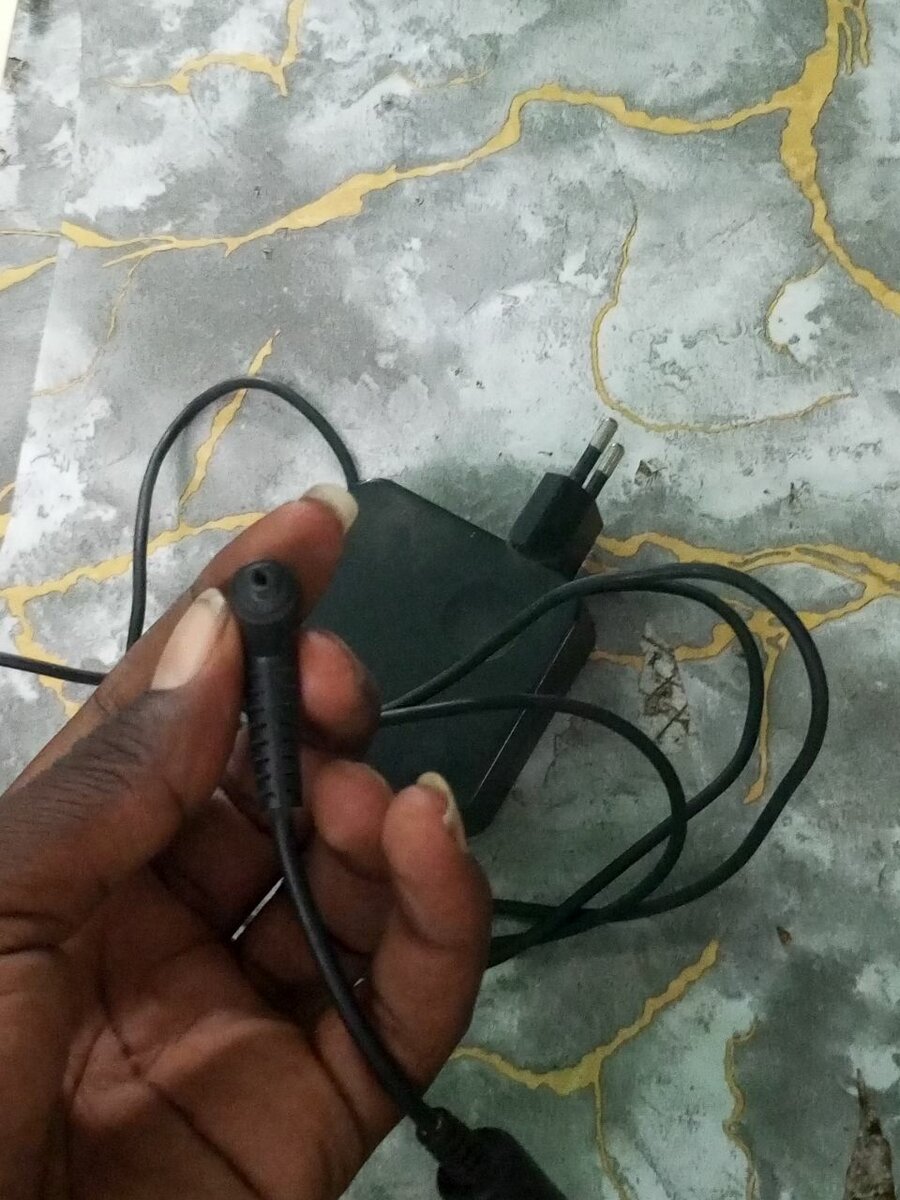 Chargeur d'ordinateur Lenovo