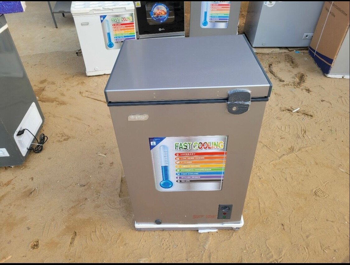 Congélateur coffre compact