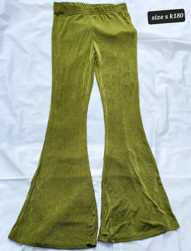 Stylish women's pants green